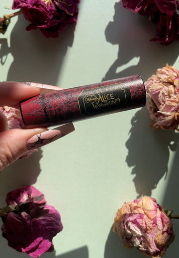 ALICE IN WONDERLAND X REVOLUTION ALICE LIPSTICK - Rossetto - impossible nude